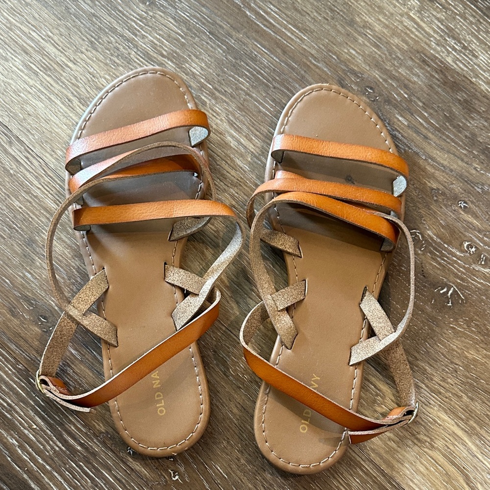 Old Navy Tan and Brown Strappy Sandals Women’s Size 9